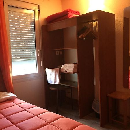 Fasthotel Nimes 卡萨尔格斯 外观 照片