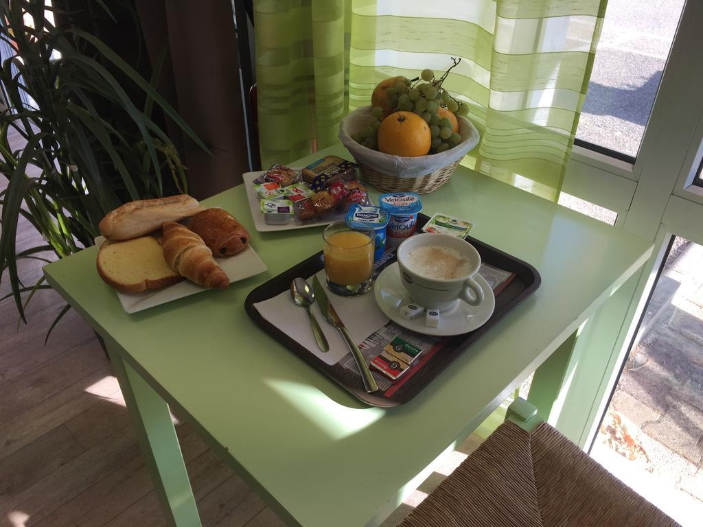 Fasthotel Nimes 卡萨尔格斯 外观 照片